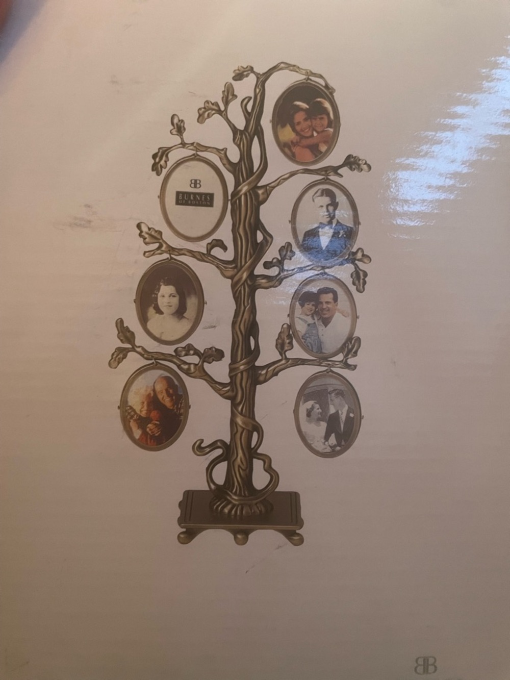 Brass-Tone Family Tree Photo Frame Stand Holds 14 photos MCM - Picture 2 of 5